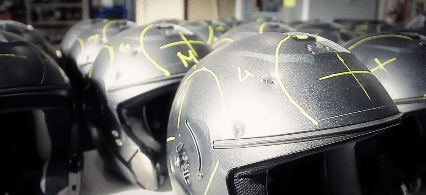 Comment fonctionne un casque de moto bluetooth ? - Blog Centrale